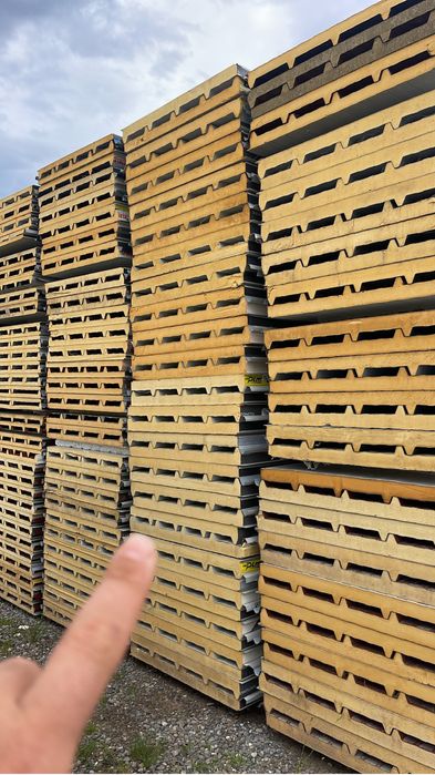 Panouri Termoizolante Sandwich