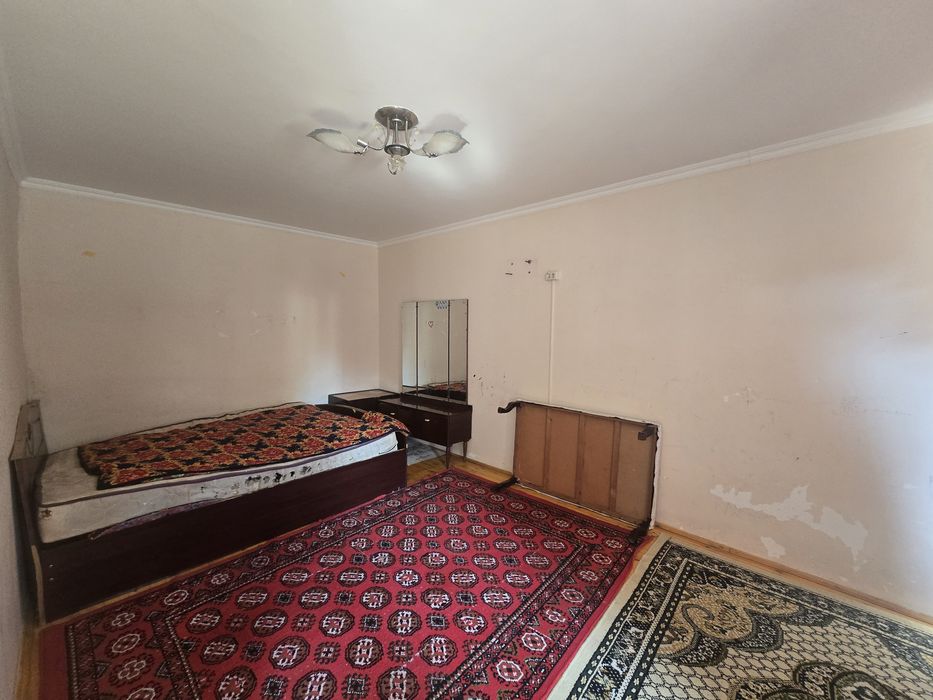 Zudlik bilan frunze massifda 1xonali kvartira ijaraga beriladi