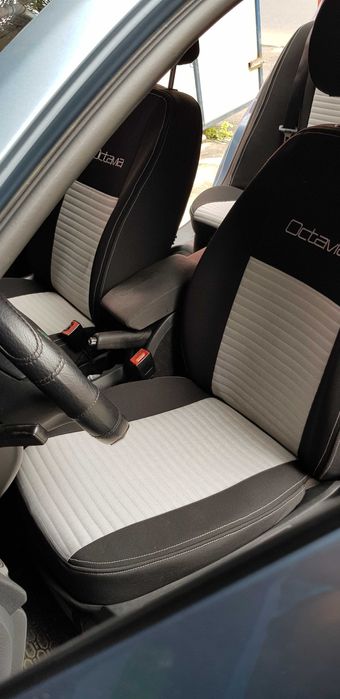 Huse auto Skoda Octavia 1