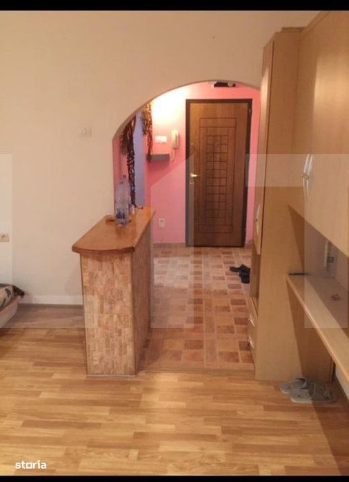 Apartament de vanzare, cu 2 camere, 47 mp, semidecomandat, zona Primav