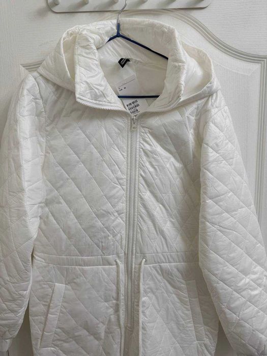 Новый легкий стеганый лыжный комбинезон H&M, размер М (44/48)