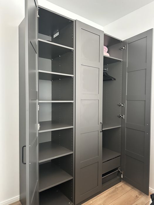 Vand urgent!! Dulap Ikea gri inchis