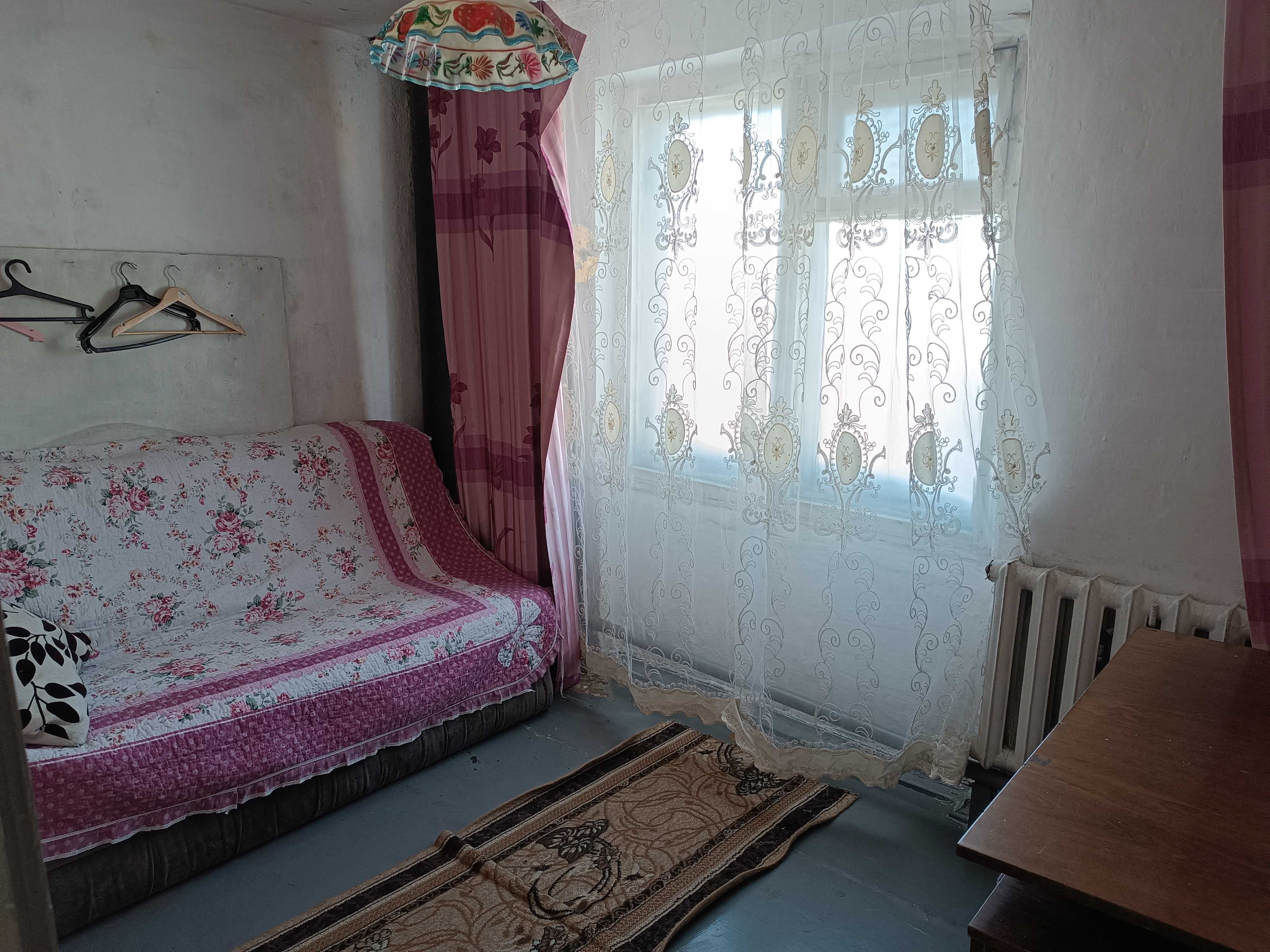 Продается двух этажный дом