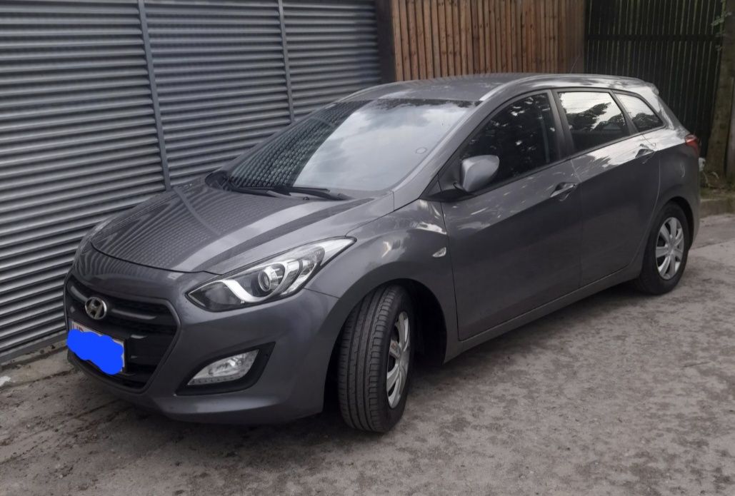 Se vinde hyundai i30 2015