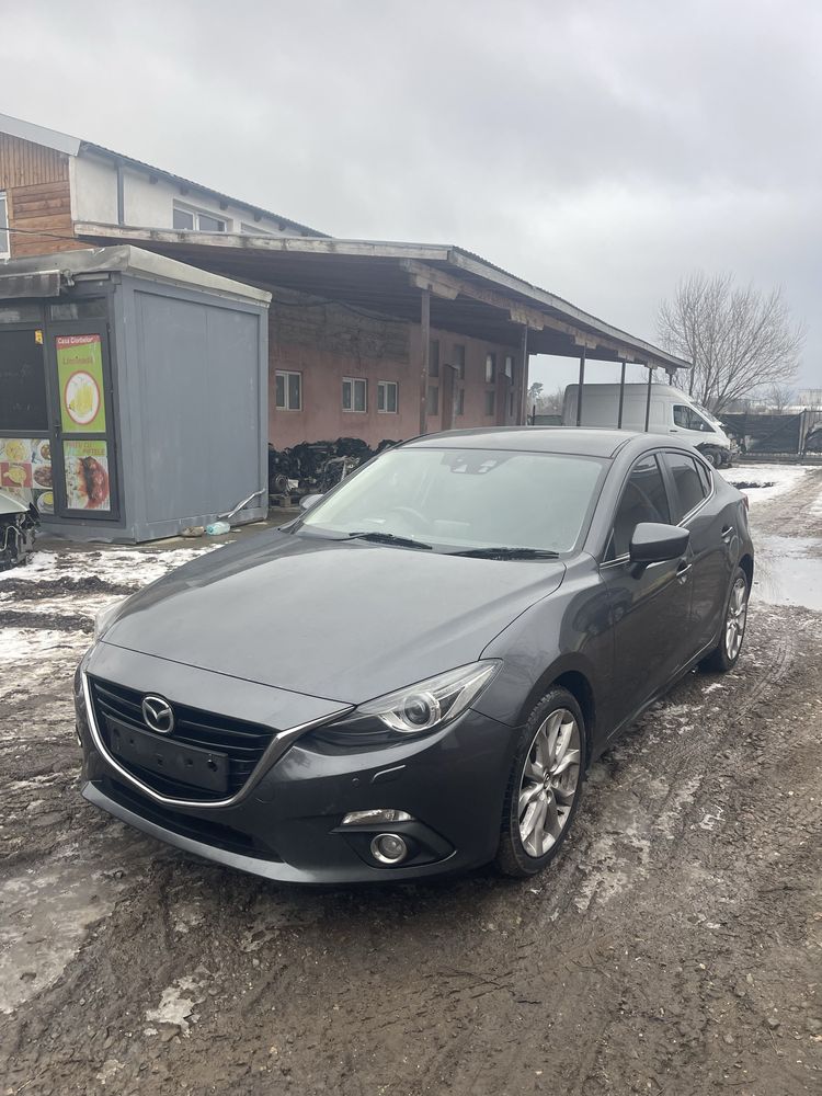 Dezmembrez mazda 3 2013-2017 2.2 sh