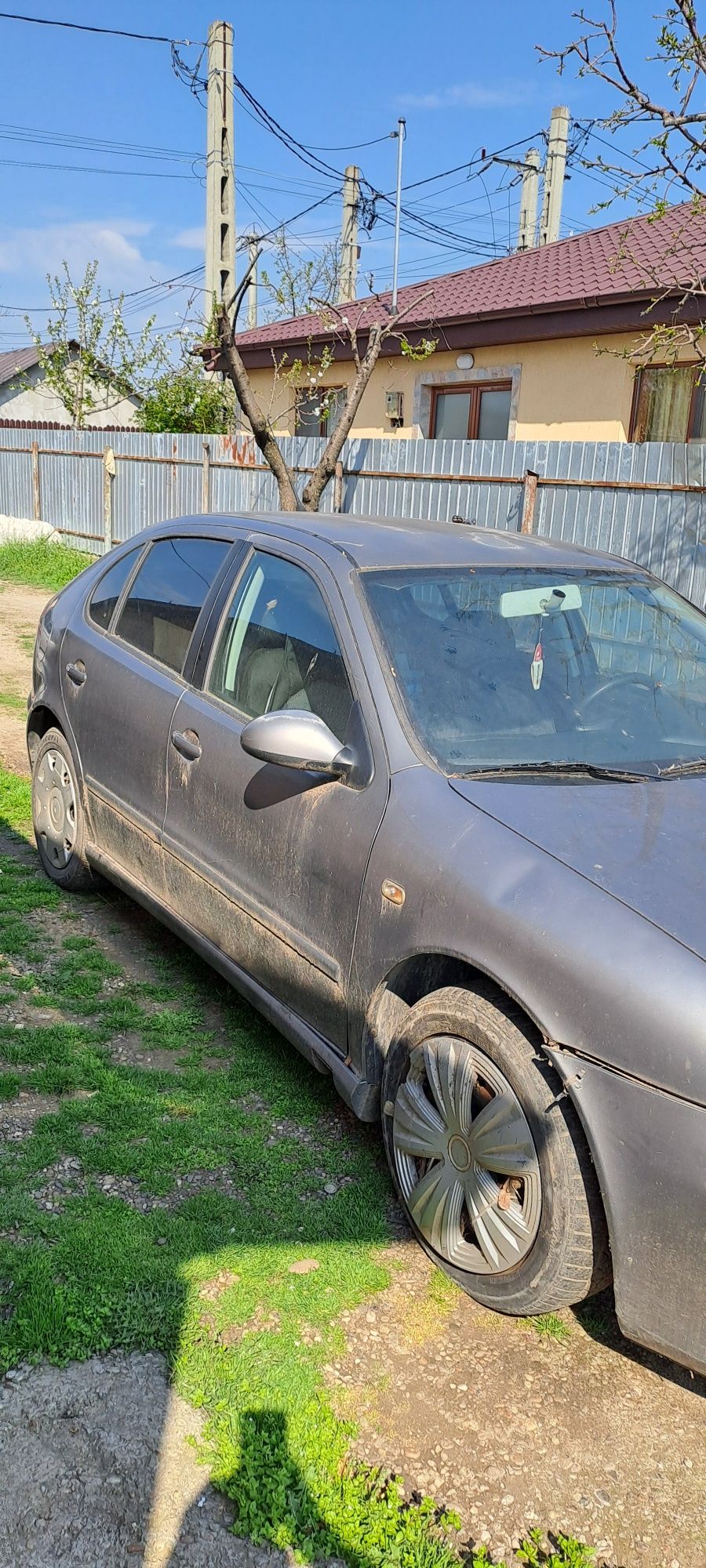 Dezmembrez Seat Leon 2004 1.9 alh