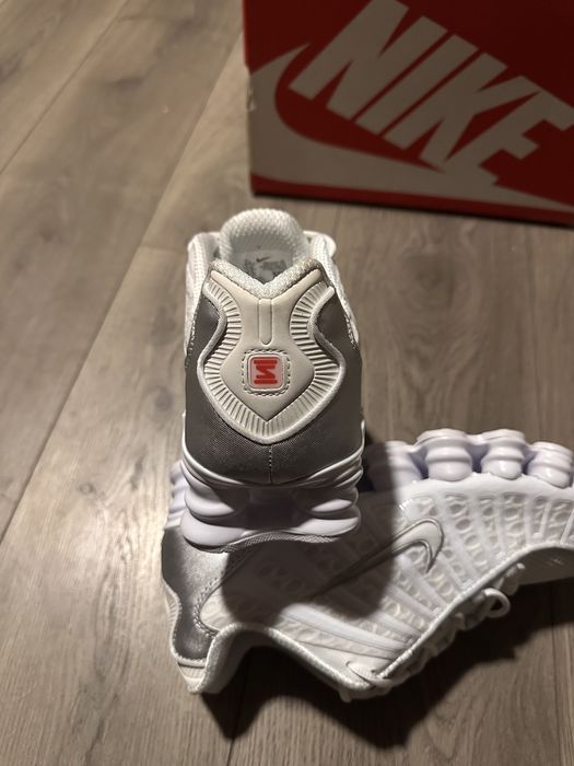 Nike Shox