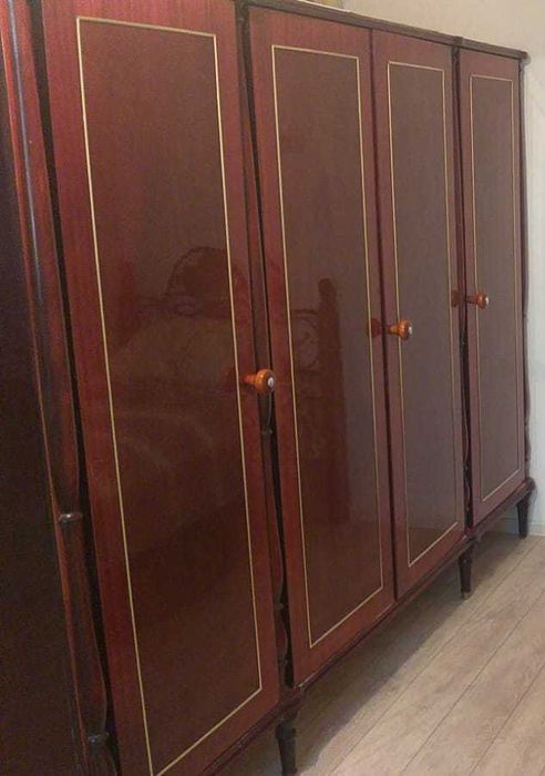 Четырехсекционный шкаф серии Режанс