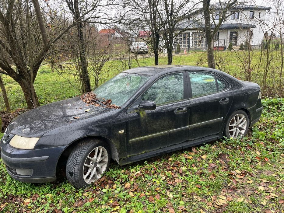 Audi a3 și saab 93