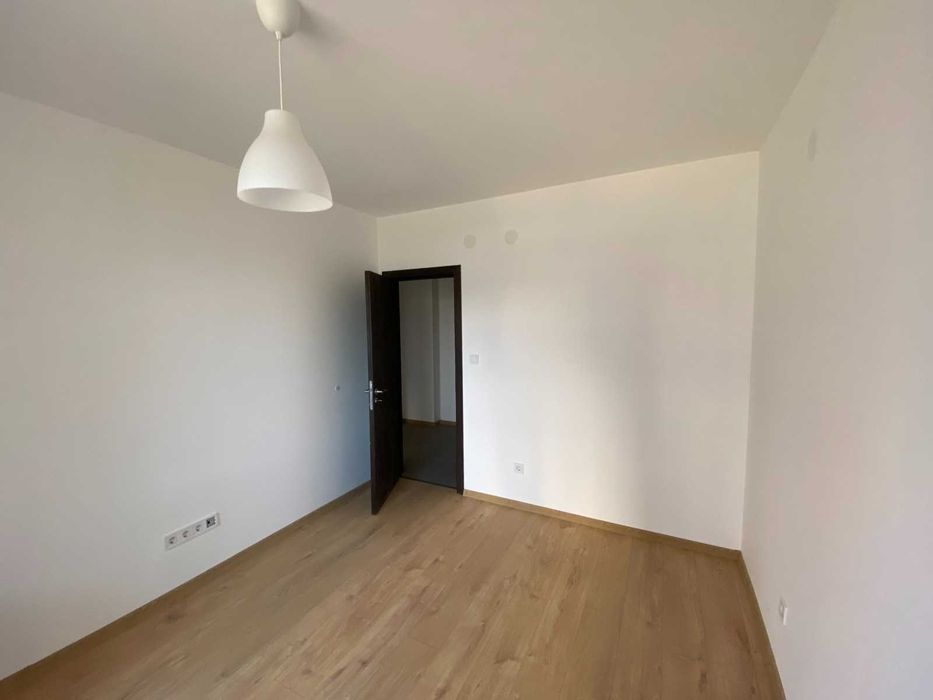 Дава се под наем Тристаен апартамент в София, Сухата река - 90 кв.м за 700 € - Снимка #2