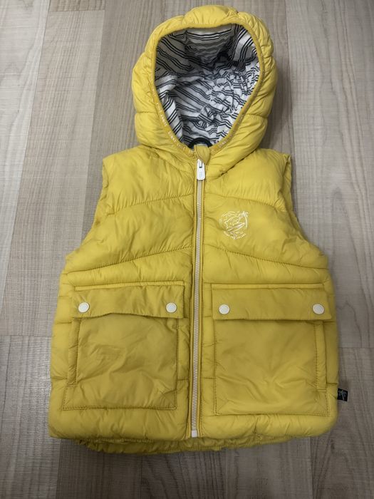 Vesta marimea 92 C&A