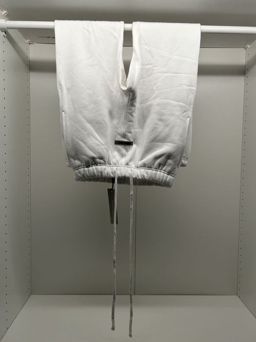 Pantaloni Essential