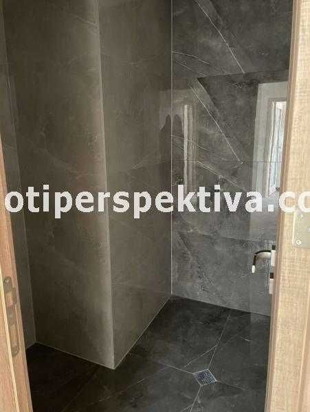 Продава се Двустаен апартамент в Пловдив, Кършияка - 75 кв.м за 1387 €/кв.м - Снимка #4