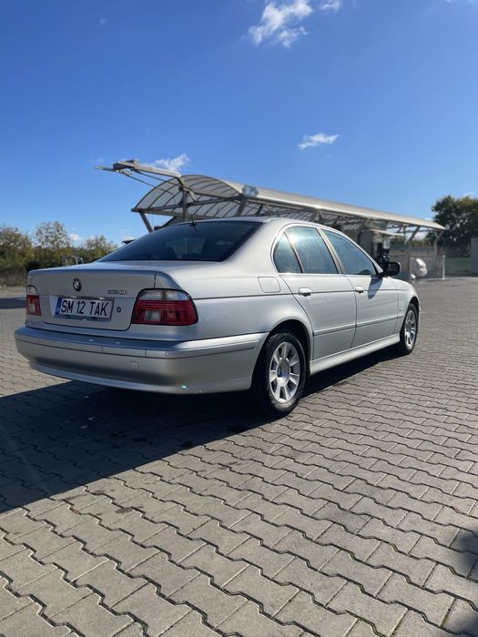 BMW E39, 520i, an 2002 Facelift