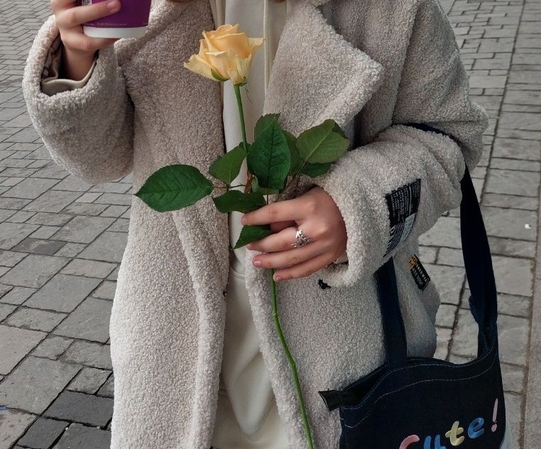 Пальто для девочки 12-14 лет