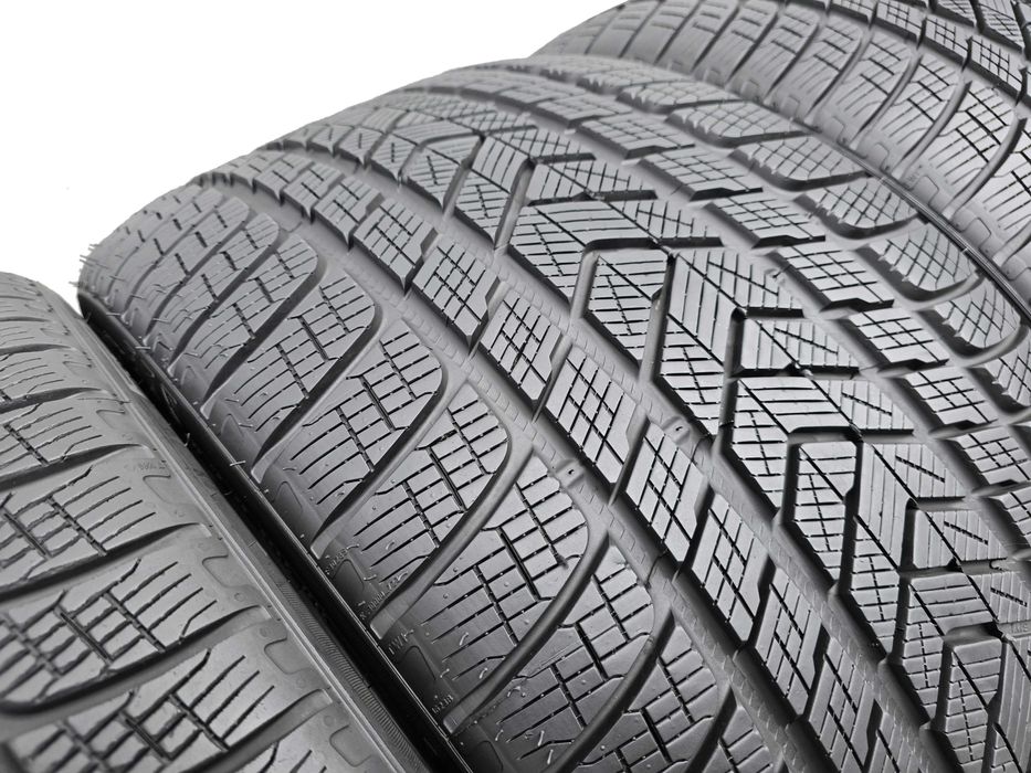 Пакет 275/35/22 и 315/30/22 PIRELLI Scorpion Winter