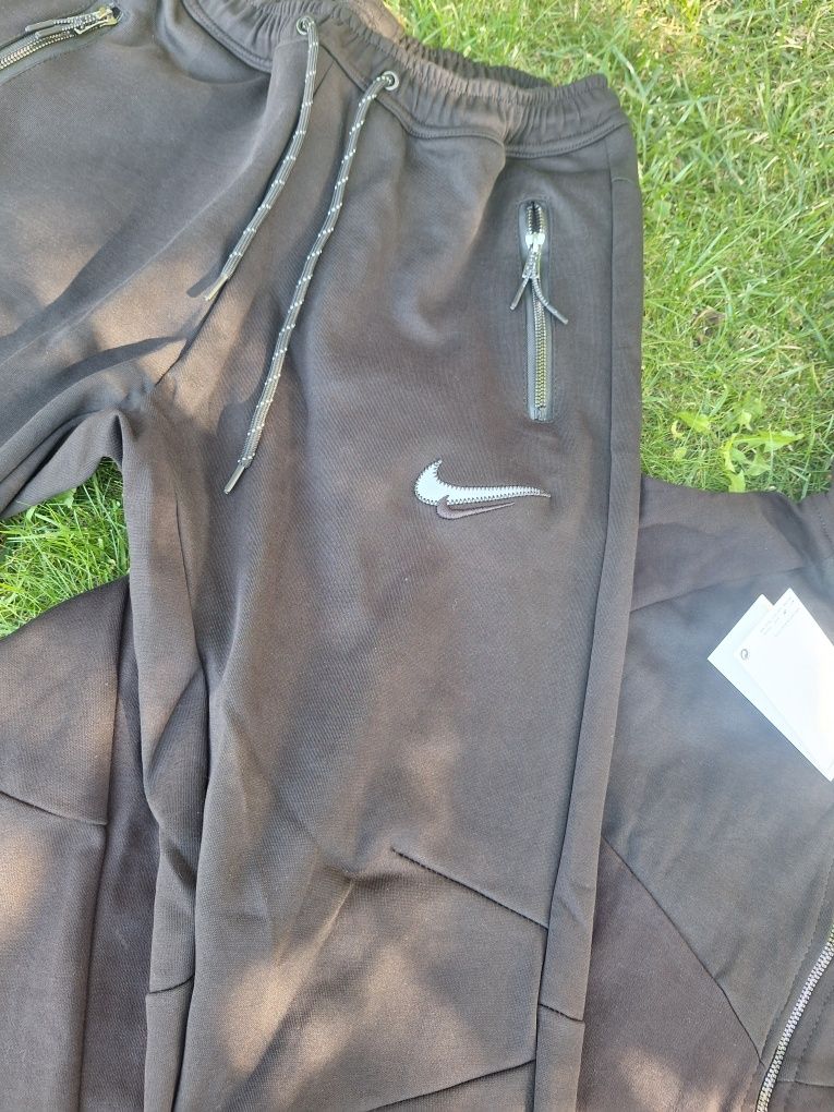 Спортни екипи nike