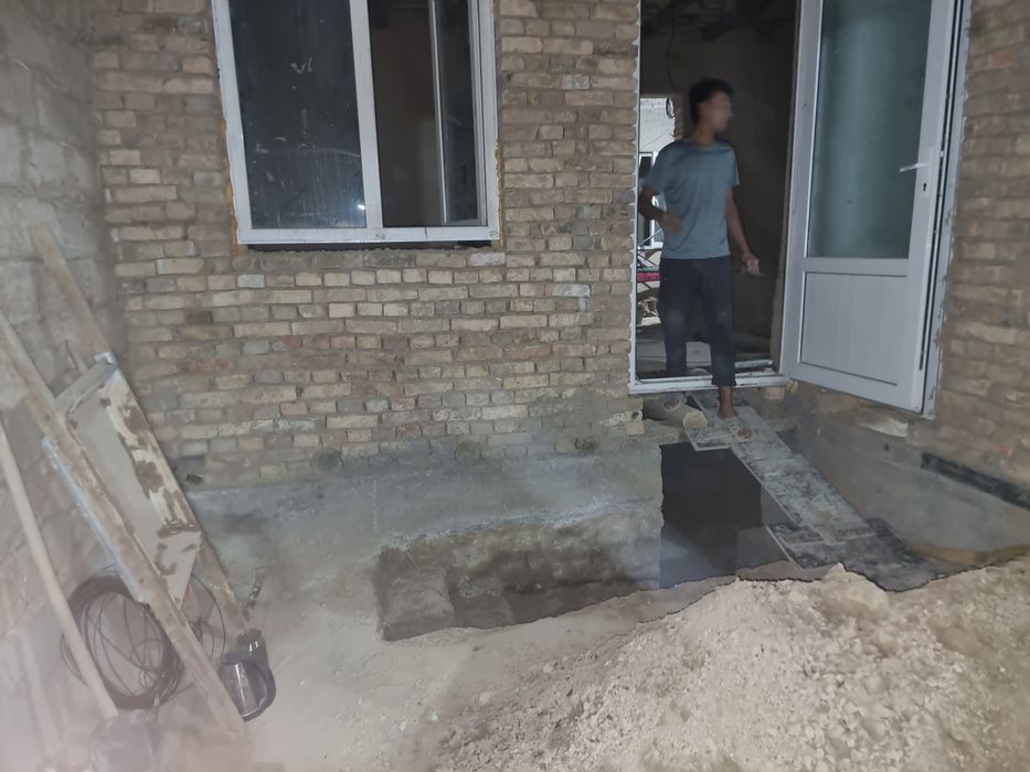 Назарбек мевазор жондор кўчада уй  сотилади