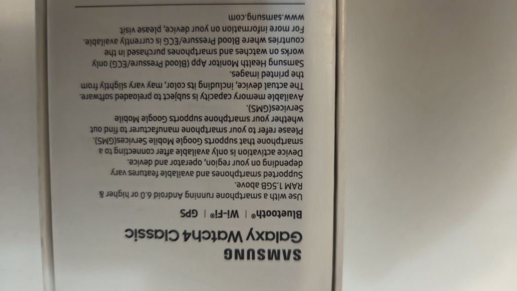Смарт часовник  Samsung Galaxy Watch 4