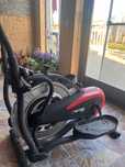 Vand bicicleta de exercitii