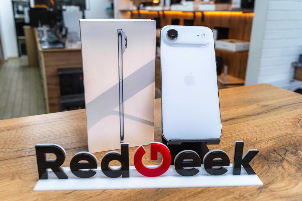 Новый iPhone Air 256GB Распечатанный Рассрочка Магазин Red Geek