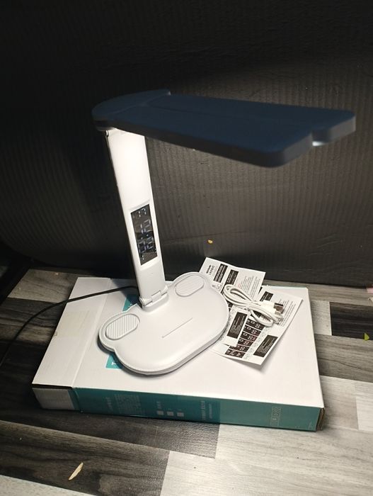 Акция  настольная лампа для школьников