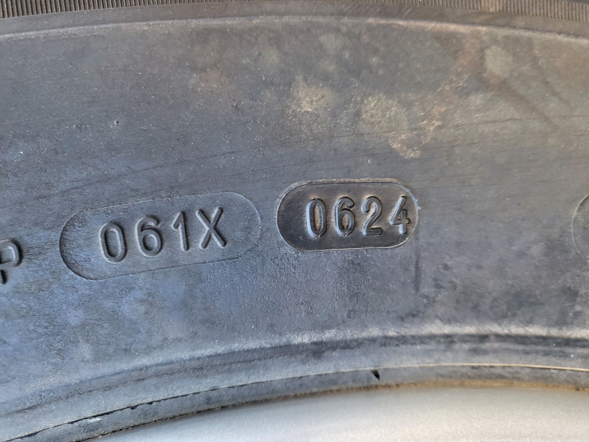 Anvelope camion Michelin 315 70 22,5 și jante