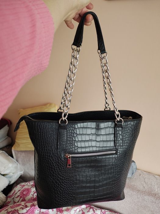 Geanta dama nou de umăr