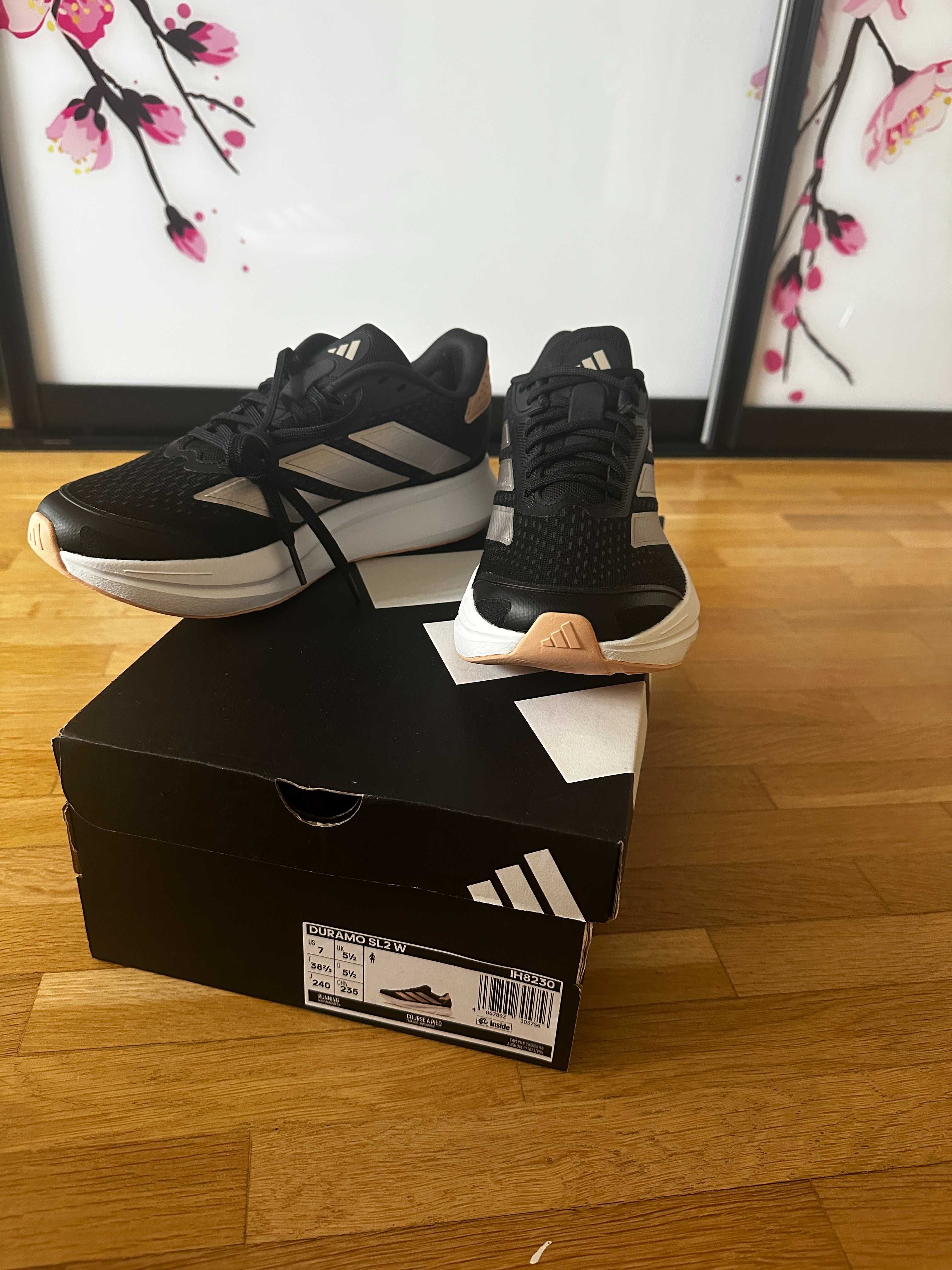 Нови, неносени дамски маратонки Adidas Duramo SL2 W 38 и 2/3
