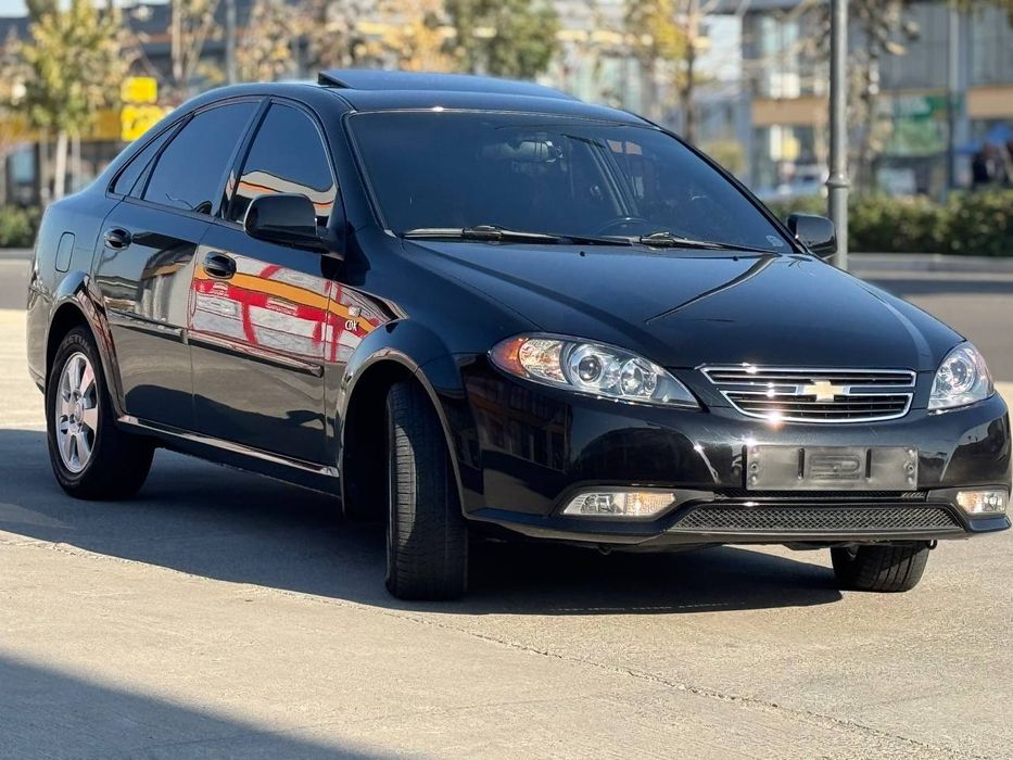 Gentra 3-Pozitsiya 2023-Yili Automat Full Avtokredit 1 ta Passportga