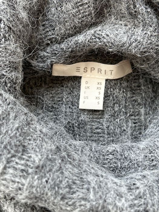 Esprit мек хубав пуловер от мека вълна и алпака