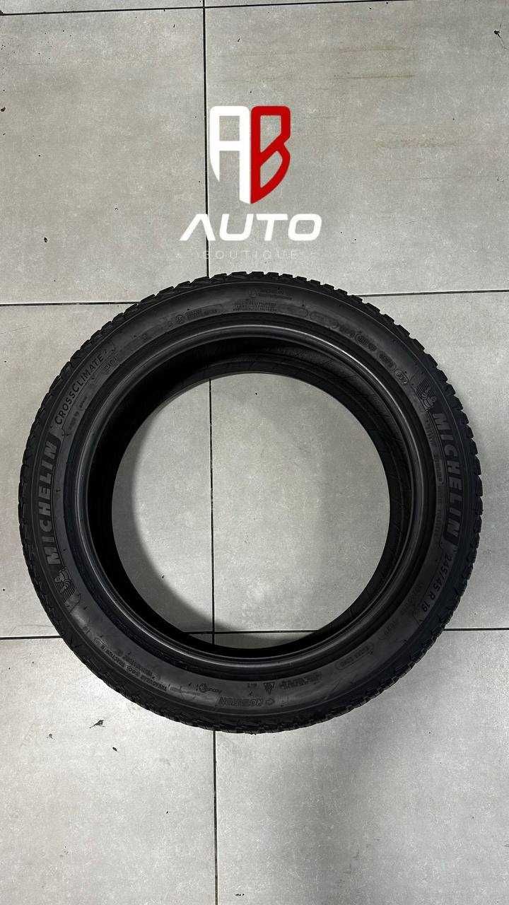 Michelin Crossclimate 2 245/45 R19