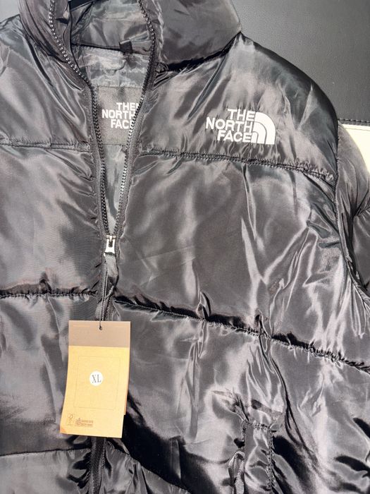 Geacă XL The North Face negru neagră