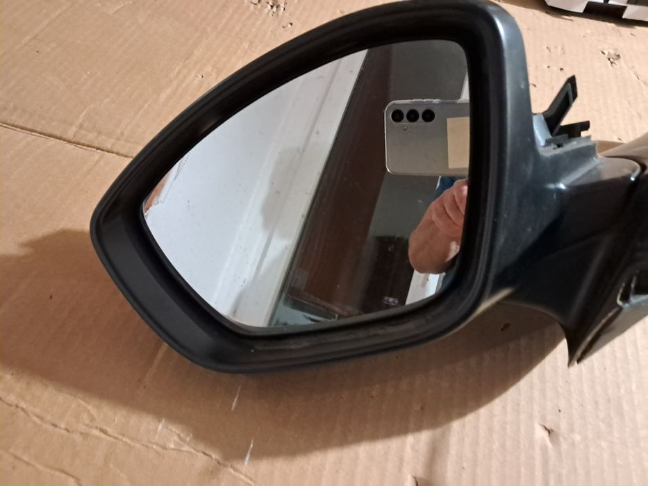 Огледало строен ц3  Citroën C3 190лв