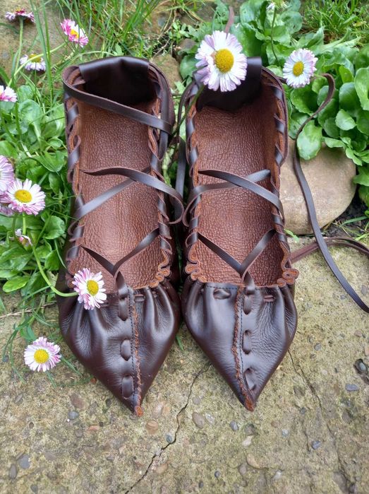 Opinci traditionale pentru copii