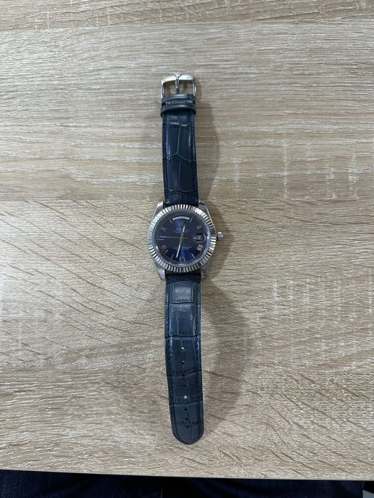 Rolex согот сотилади