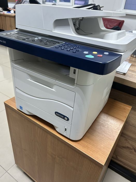 Продается МФУ в отличном состоянии