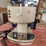 Aparat de cafea Delonghi