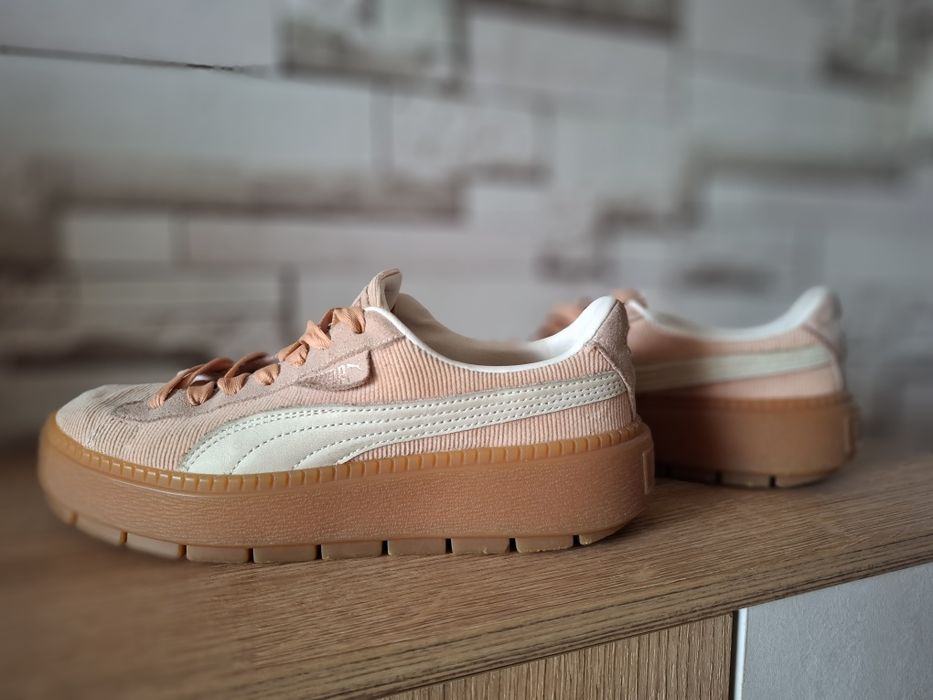 Зимни кецове Puma в цвят праскова