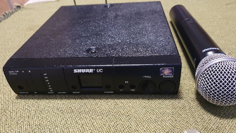 Microfon shure sm58 wireless receiver shure uc