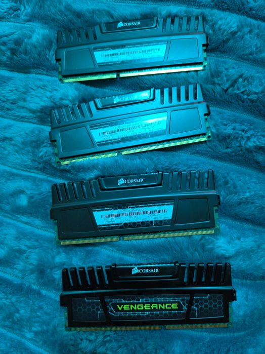 Memorie Corsair Vengeance 16x4