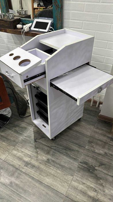 тележка шкаф для салона красоты, парикмахерской, помощник парикмахера