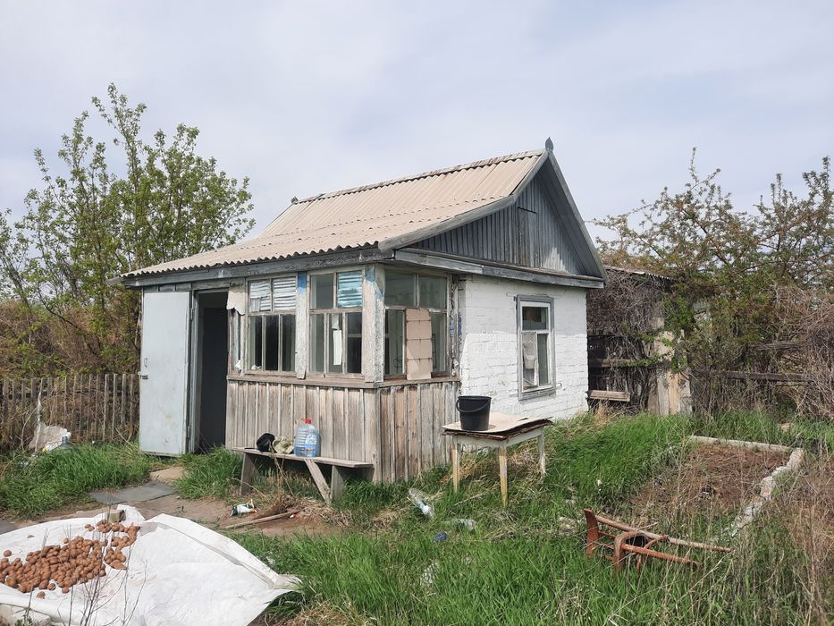 Продам обмен  дачу  в сторону аэропорта первый заед «южный»обмен на ма