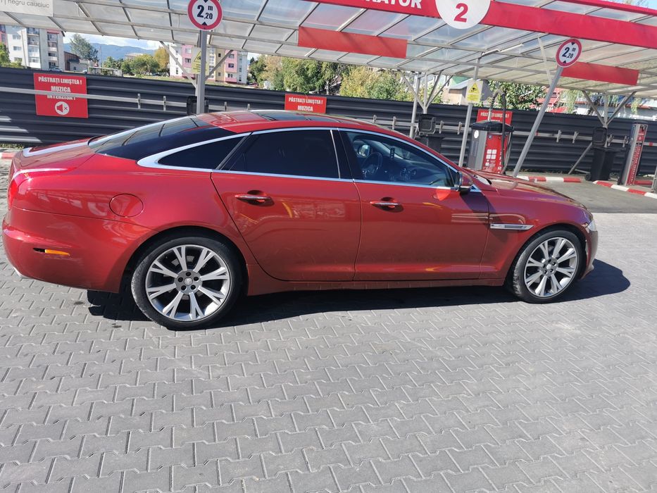 Jaguar xj super ok mașina