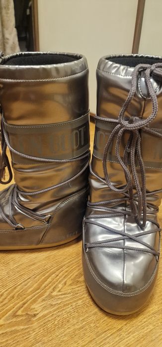 Ботуши Moon boot