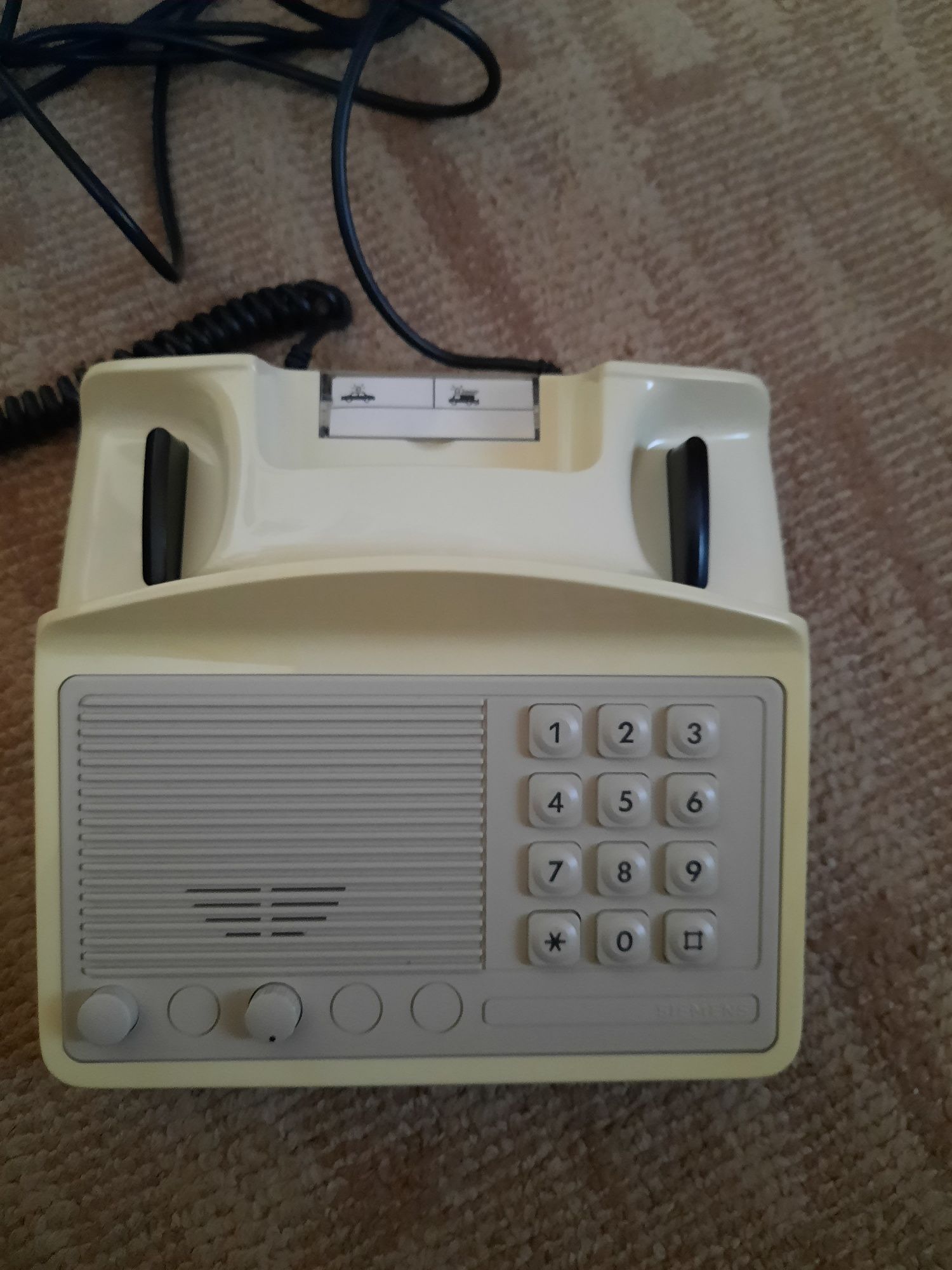 Telefon Siemens cu butoane și spiker anii 80