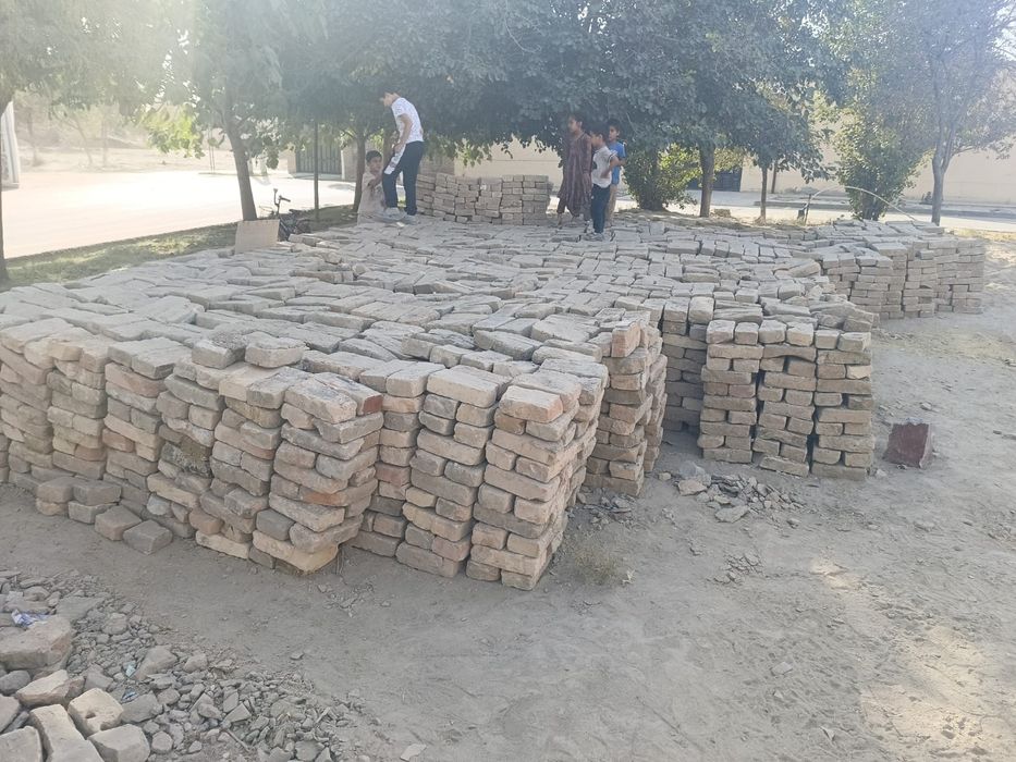 Кирпичи Гишт Николайский
