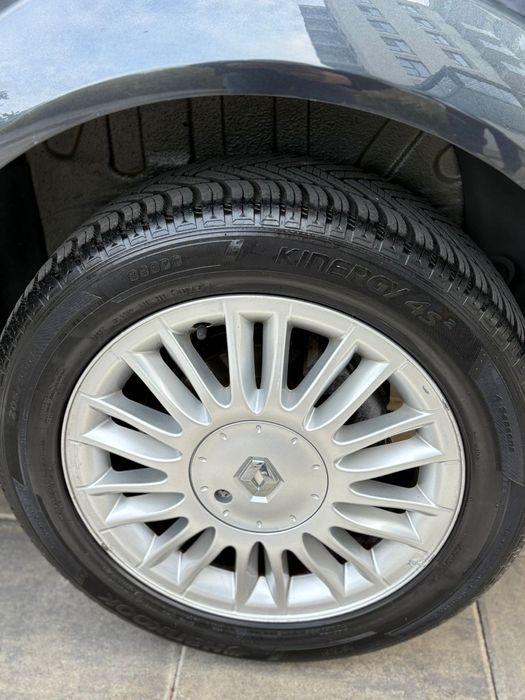 Exemplar Renault Megane Privilege//