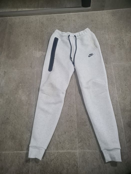 Анцунг марка NIKE