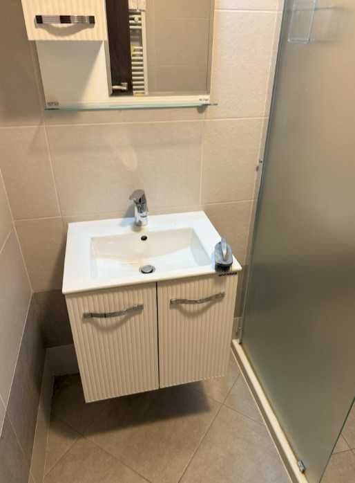 Дава се под наем Тристаен апартамент в София, Изток - 115 кв.м за 1000 € - Снимка #10